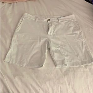 Vineyard vines shorts